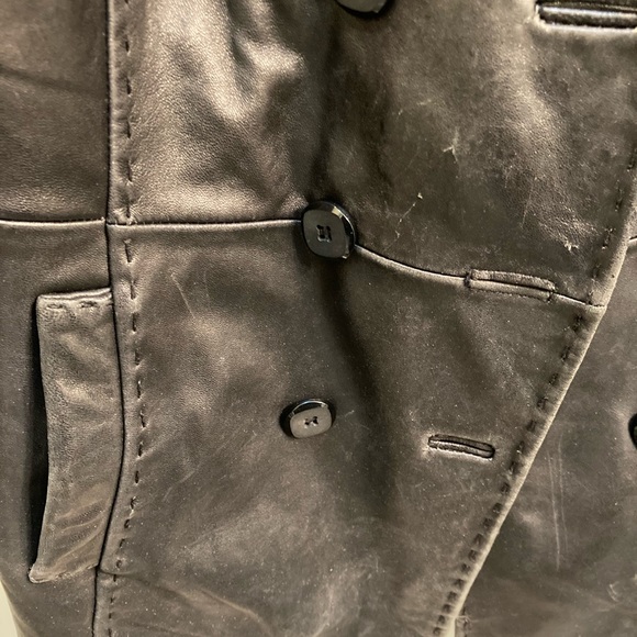 Vintage Wilson Leather Woman’s Coat-great details - Picture 4 of 9